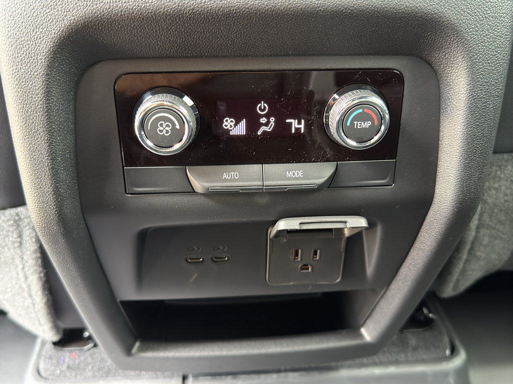 New 2026 Chevrolet Traverse LT w/ Driver Confidence Package FWD image 39