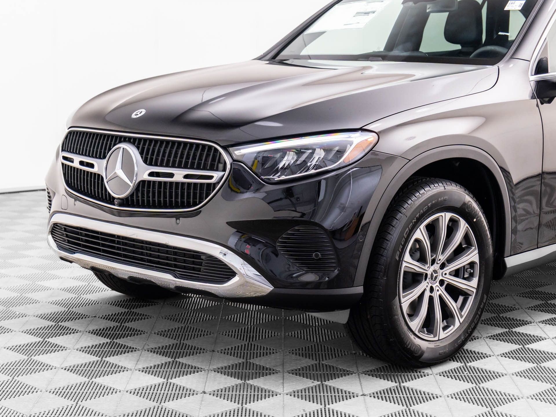 New 2025 Mercedes-Benz GLC 300 4MATIC image 35