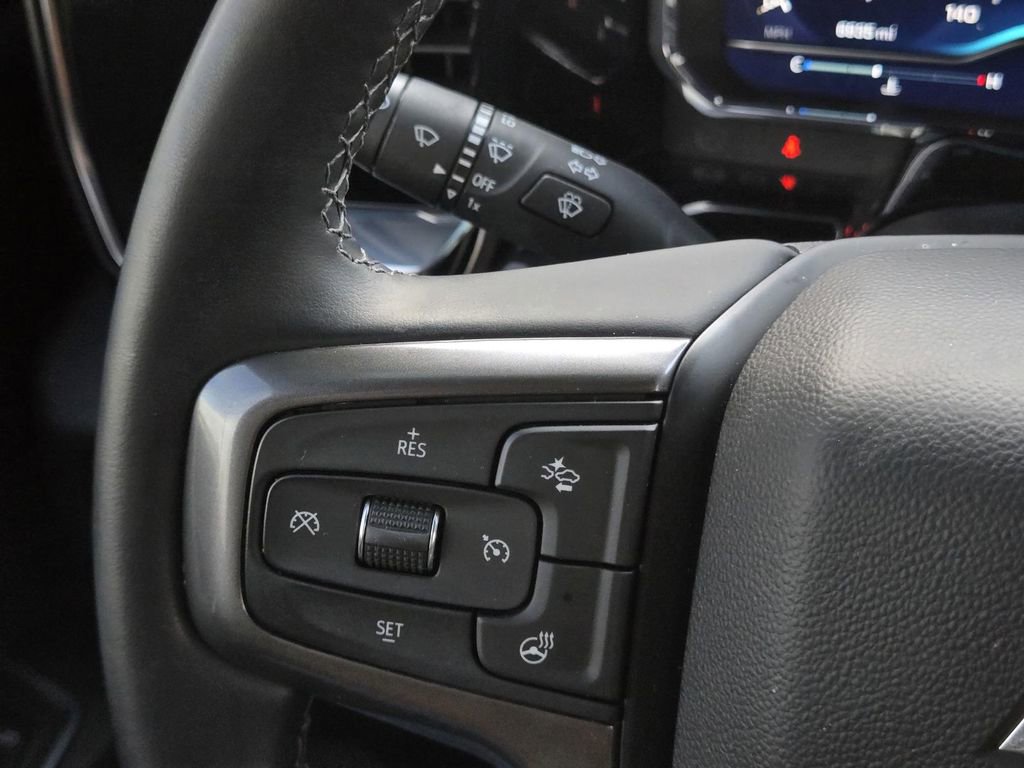 Used 2025 Chevrolet Silverado 3500 High Country w/ Technology Package image 24