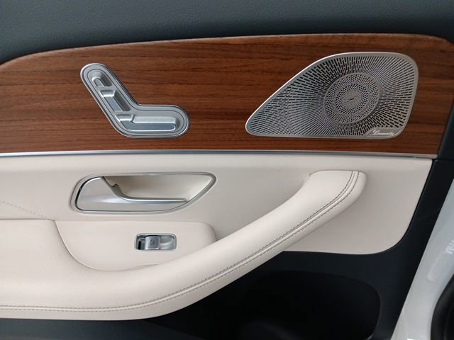 Used 2025 Mercedes-Benz GLS 450 4MATIC image 47