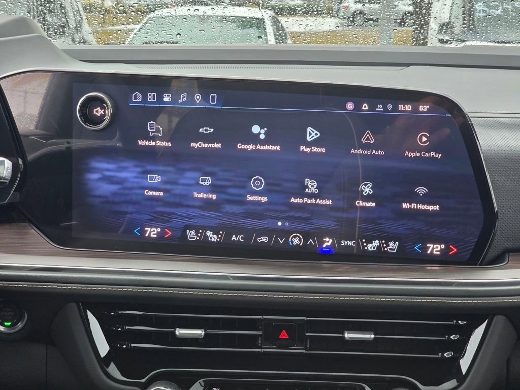 New 2026 Chevrolet Suburban Premier image 18