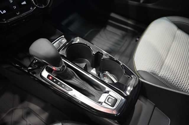 New 2026 Chevrolet Trax LT w/ Sunroof Package FWD image 18