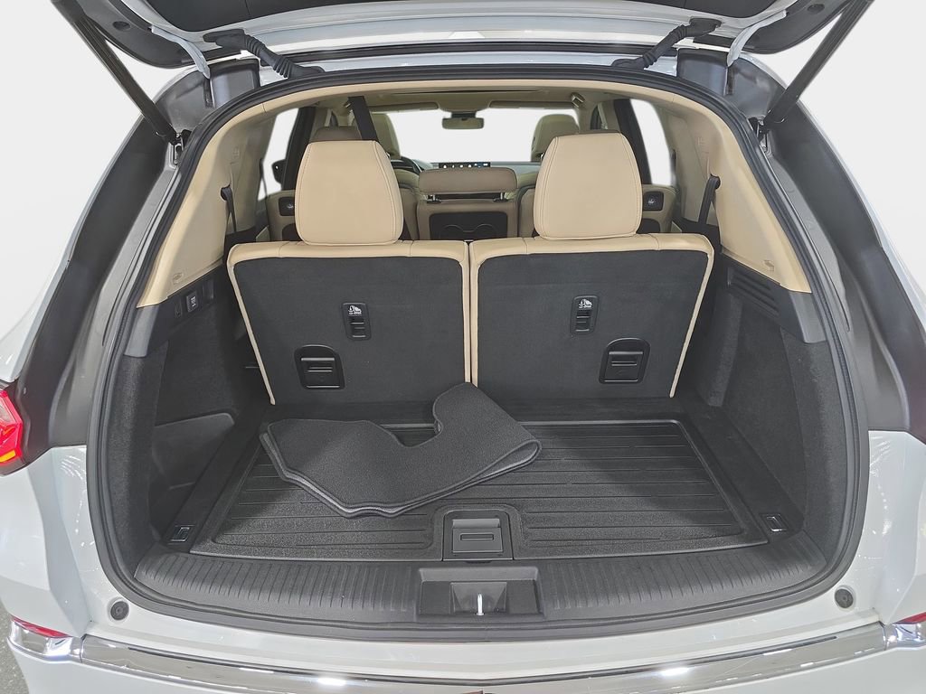 Used 2023 Acura MDX SH-AWD image 27