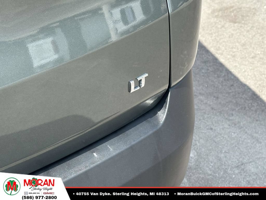 Certified 2023 Chevrolet Traverse LT FWD image 9