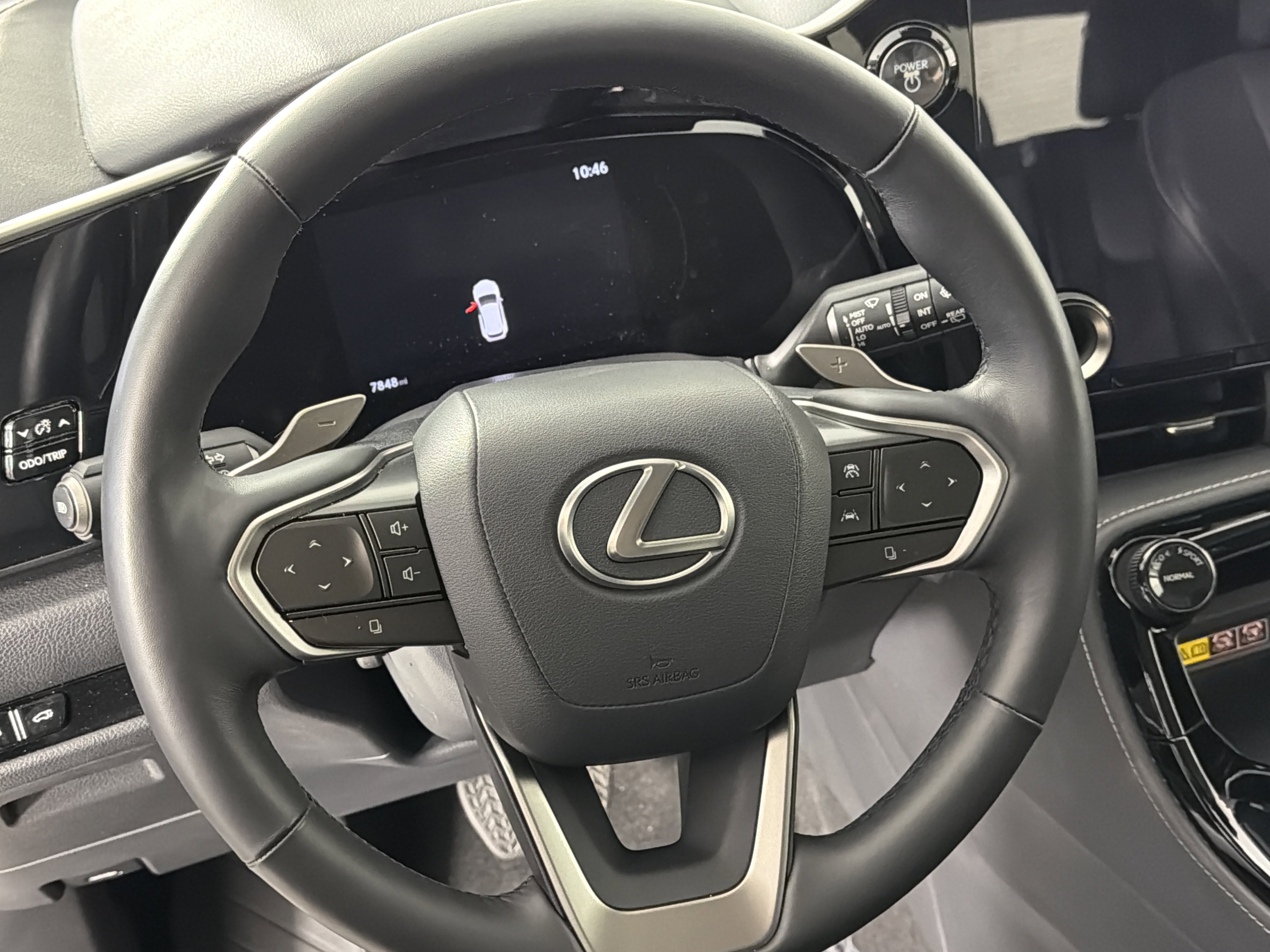 Used 2025 Lexus NX 350h AWD w/ Accessory Package (2T) image 9