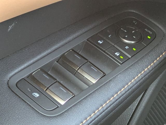 Certified 2025 Lexus RX 350 Premium w/ Accessory Package (Z1) image 25