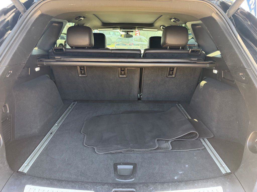 Used 2023 Cadillac XT5 Premium Luxury FWD image 16