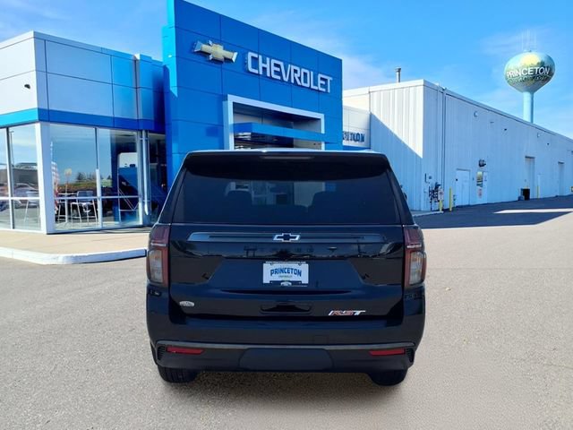 Used 2022 Chevrolet Tahoe RST w/ Luxury Package AWD/4WD image 4