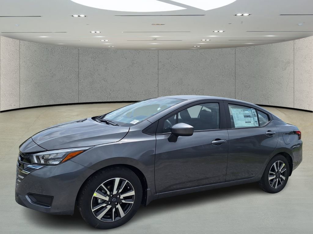 Used 2025 Nissan Versa SV w/ Trunk Package