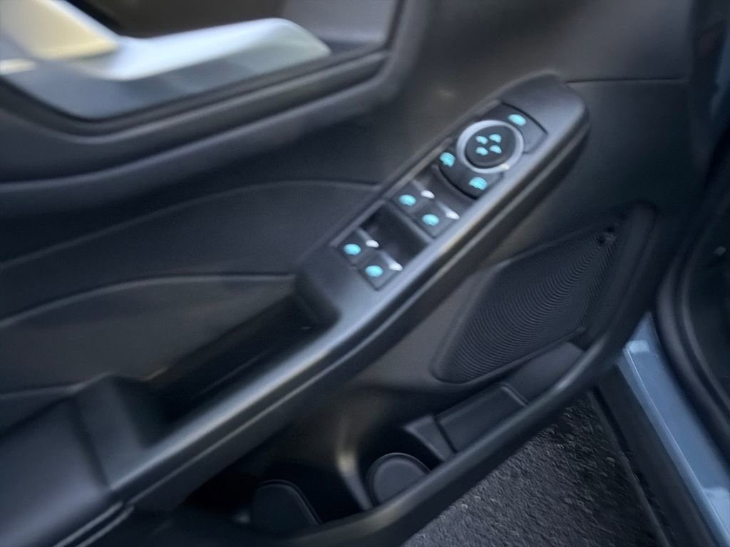 New 2026 Ford Escape Active w/ Active Premium Tech Pack image 11