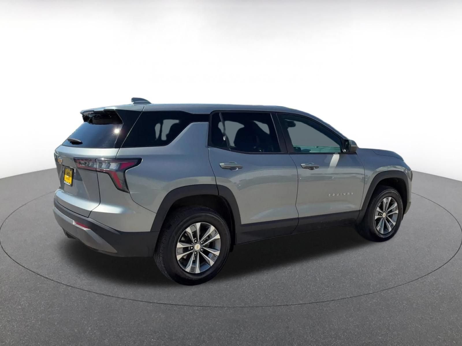 Used 2025 Chevrolet Equinox LT image 15