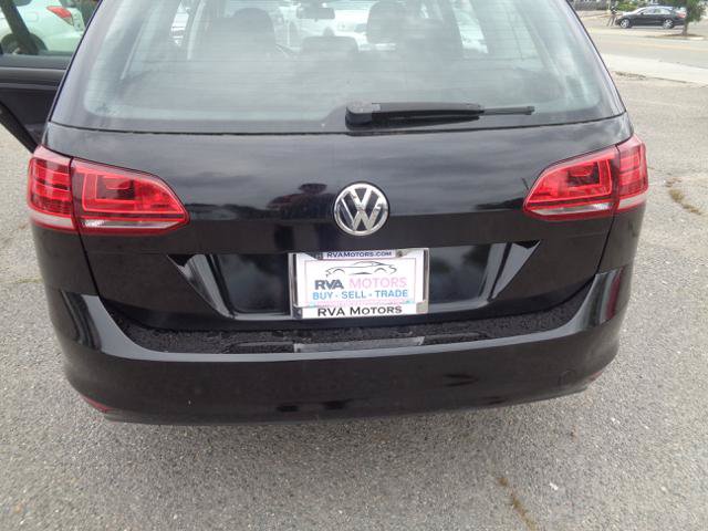 Used 2019 Volkswagen Golf S FWD image 11