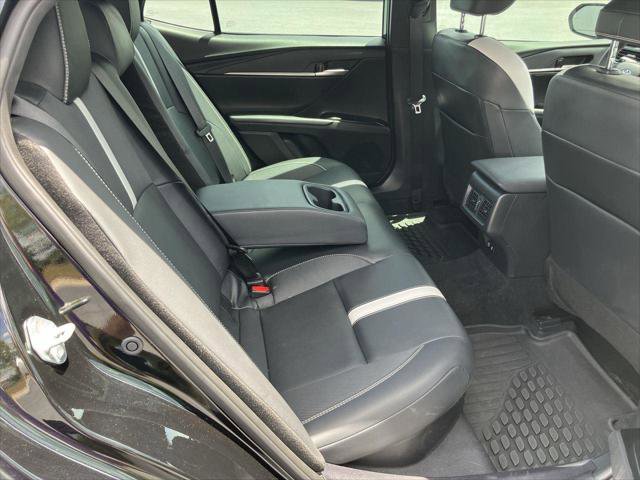 Certified 2025 Toyota Camry SE FWD image 27
