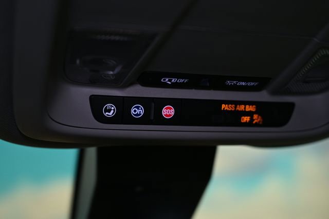 Used 2021 Chevrolet Equinox LS w/ LPO, Blackout Package image 41