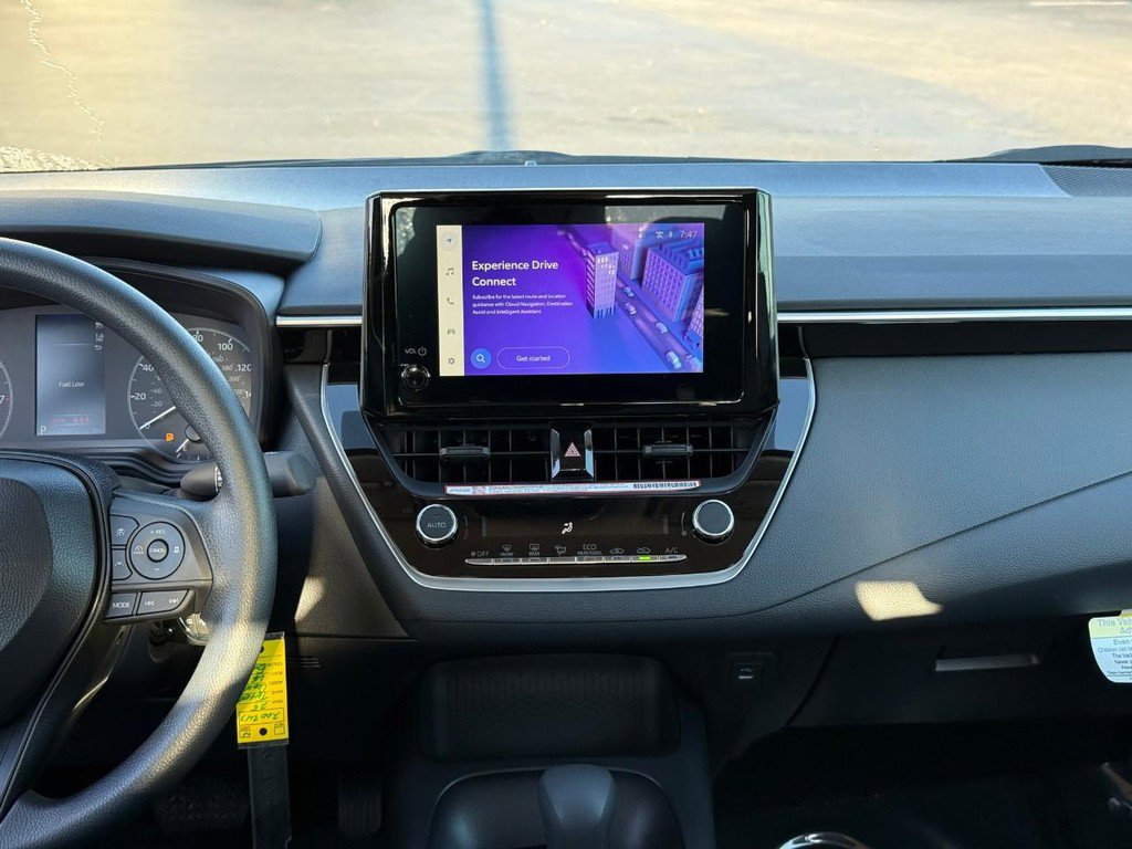 Certified 2025 Toyota Corolla LE image 14