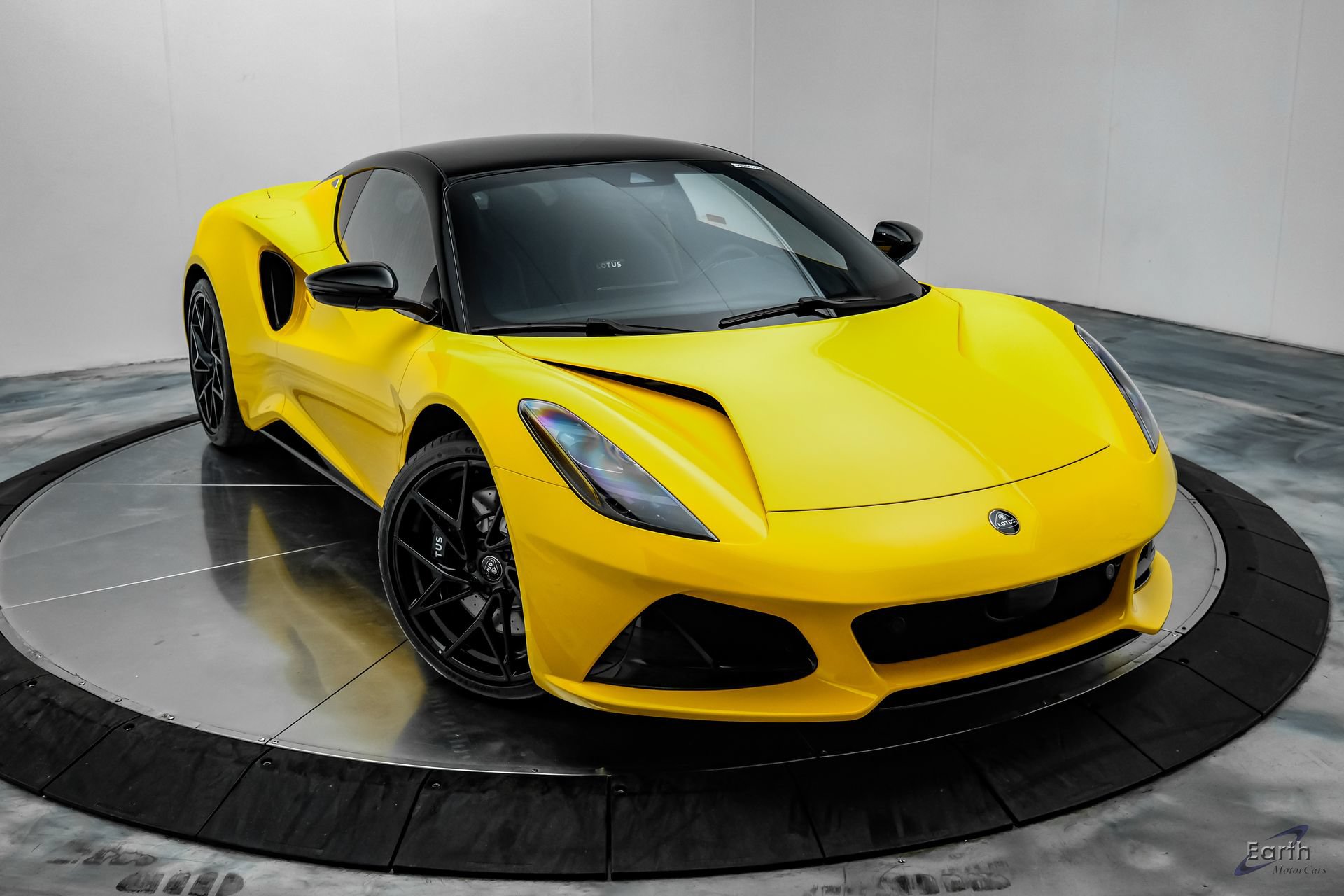 New 2026 Lotus Emira RWD image 30