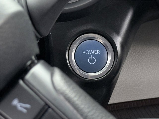 Certified 2024 Toyota Sienna LE image 33