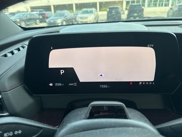 Used 2024 Chevrolet Traverse RS w/ LPO, Floor Liner Package image 17