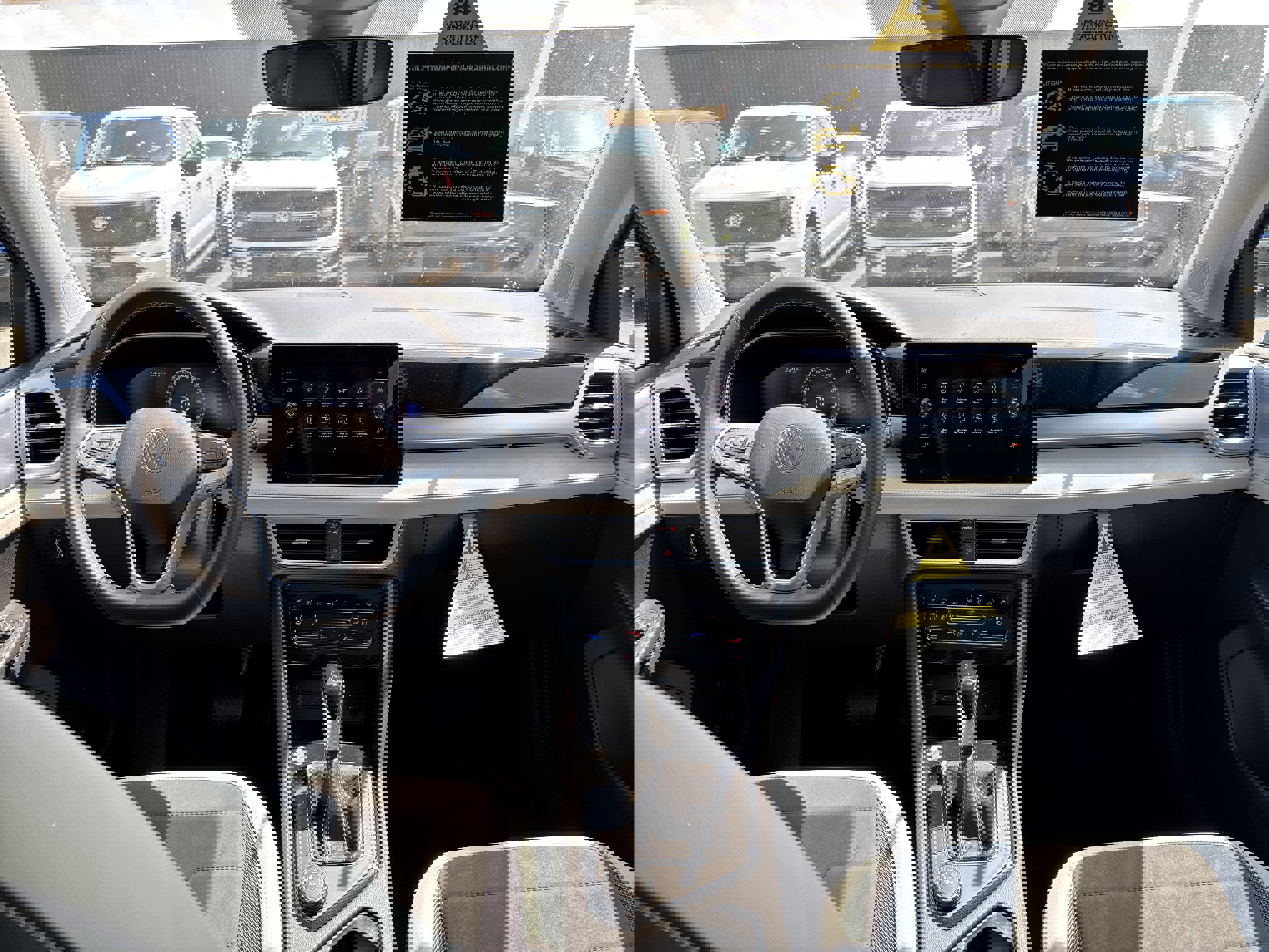 New 2025 Volkswagen Taos SE image 12