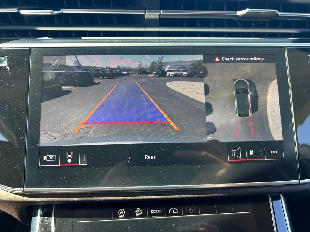 Used 2022 Audi Q8 Premium Plus w/ Premium Plus Package image 14