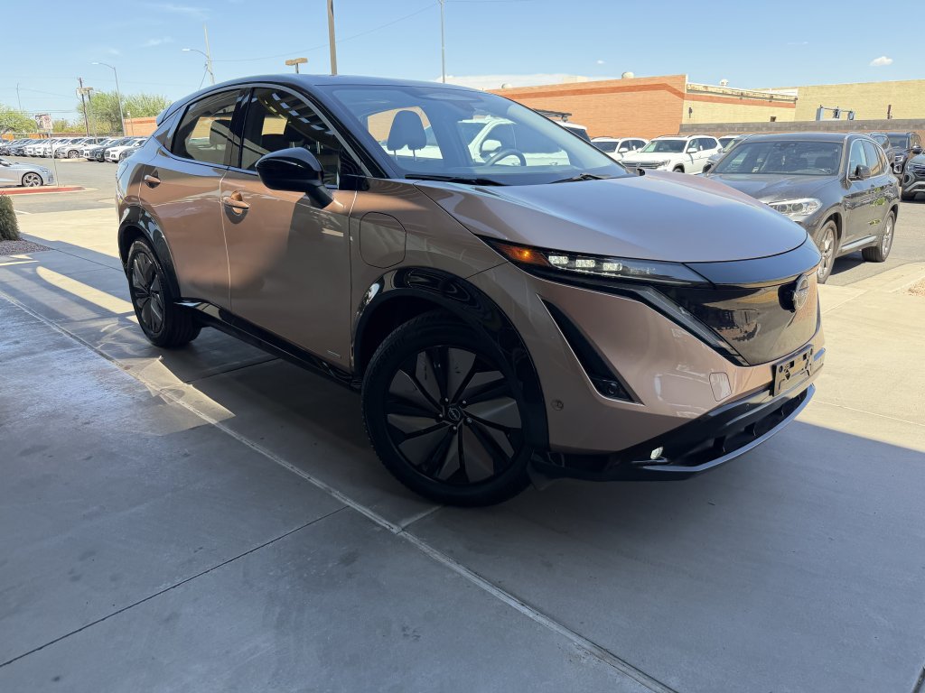 Used 2023 Nissan Ariya FWD image 6