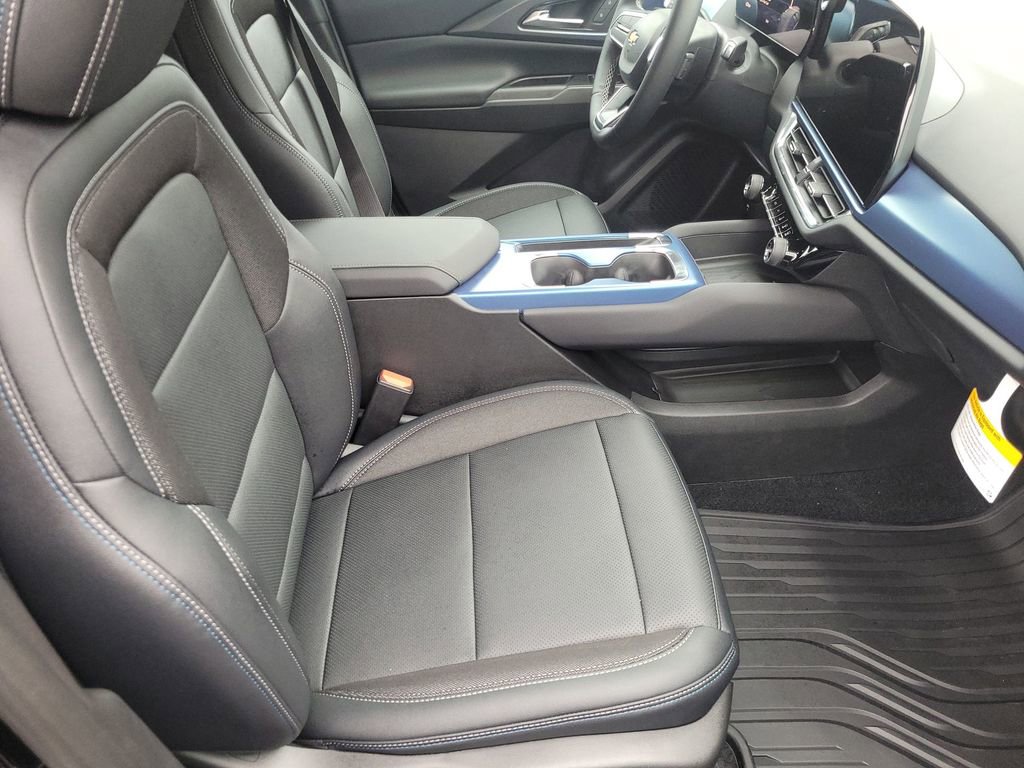 New 2026 Chevrolet Equinox EV LT image 27