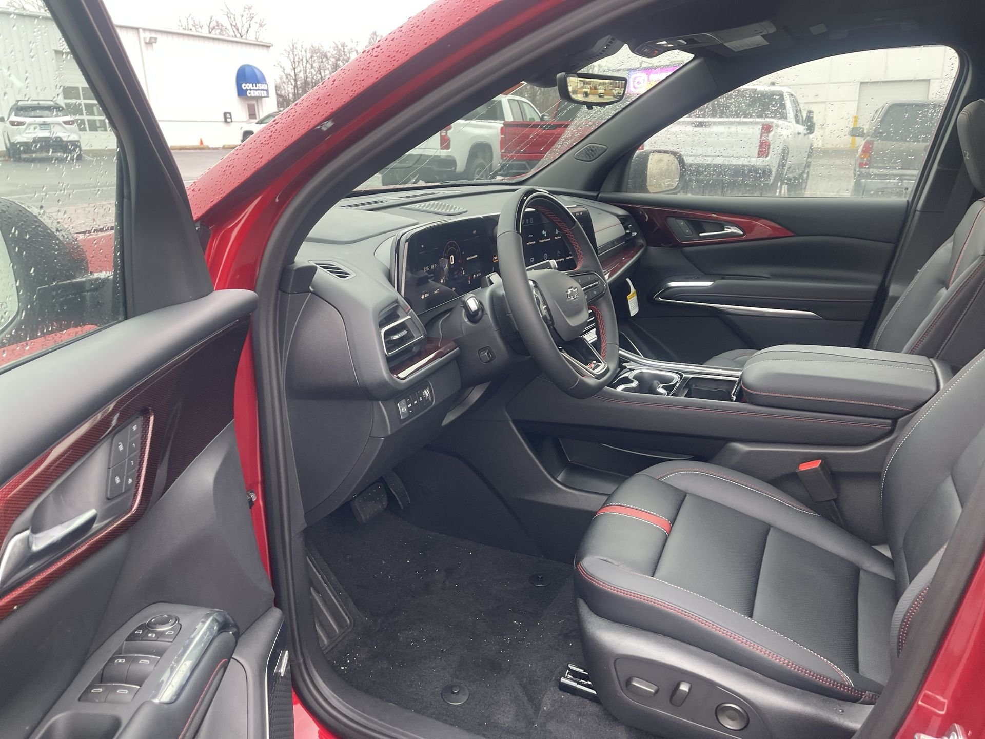 New 2026 Chevrolet Traverse RS w/ LPO, Floor Liner Package AWD/4WD image 56