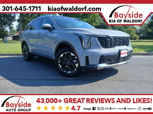 New 2026 Kia Sorento S w/ S Panoramic Sunroof Package