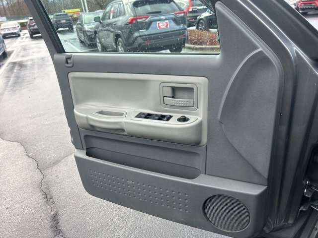 Used 2005 Dodge Dakota SLT image 23