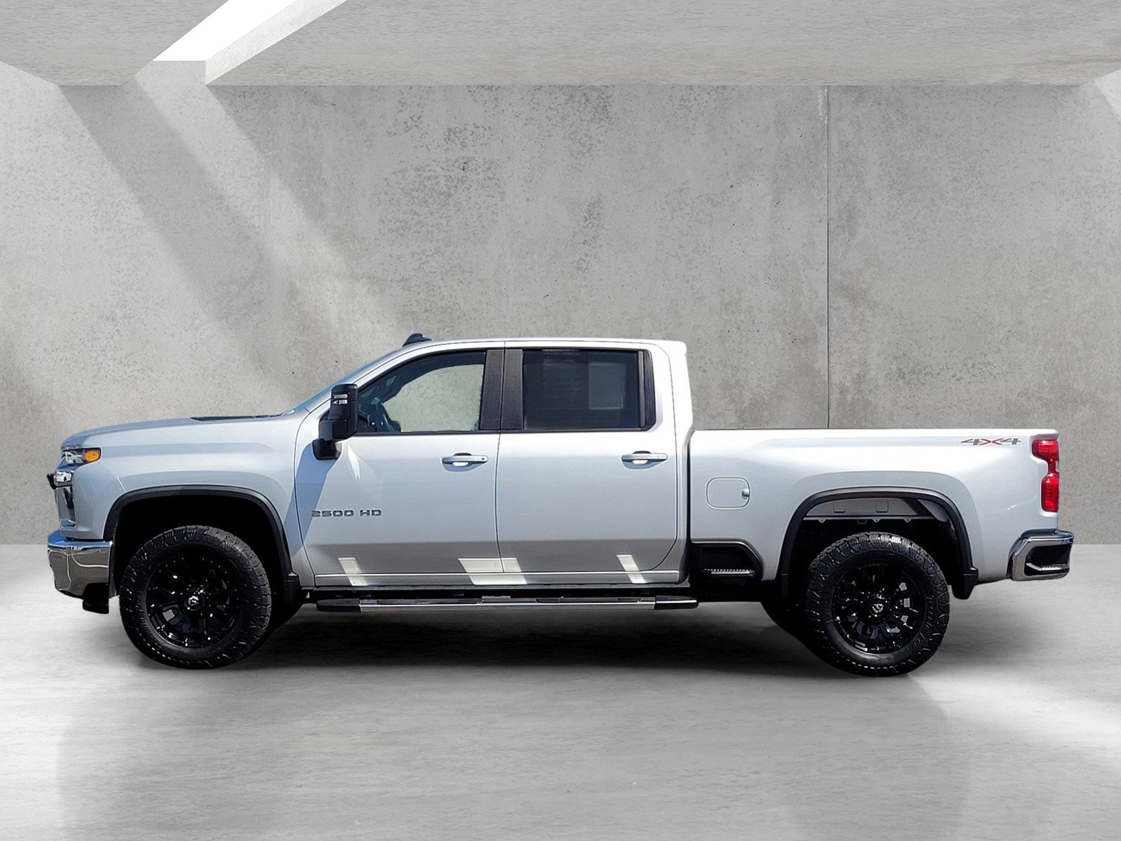 Used 2023 Chevrolet Silverado 2500 LT image 7