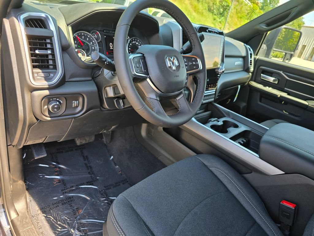 New 2026 RAM 2500 Big Horn AWD/4WD image 23