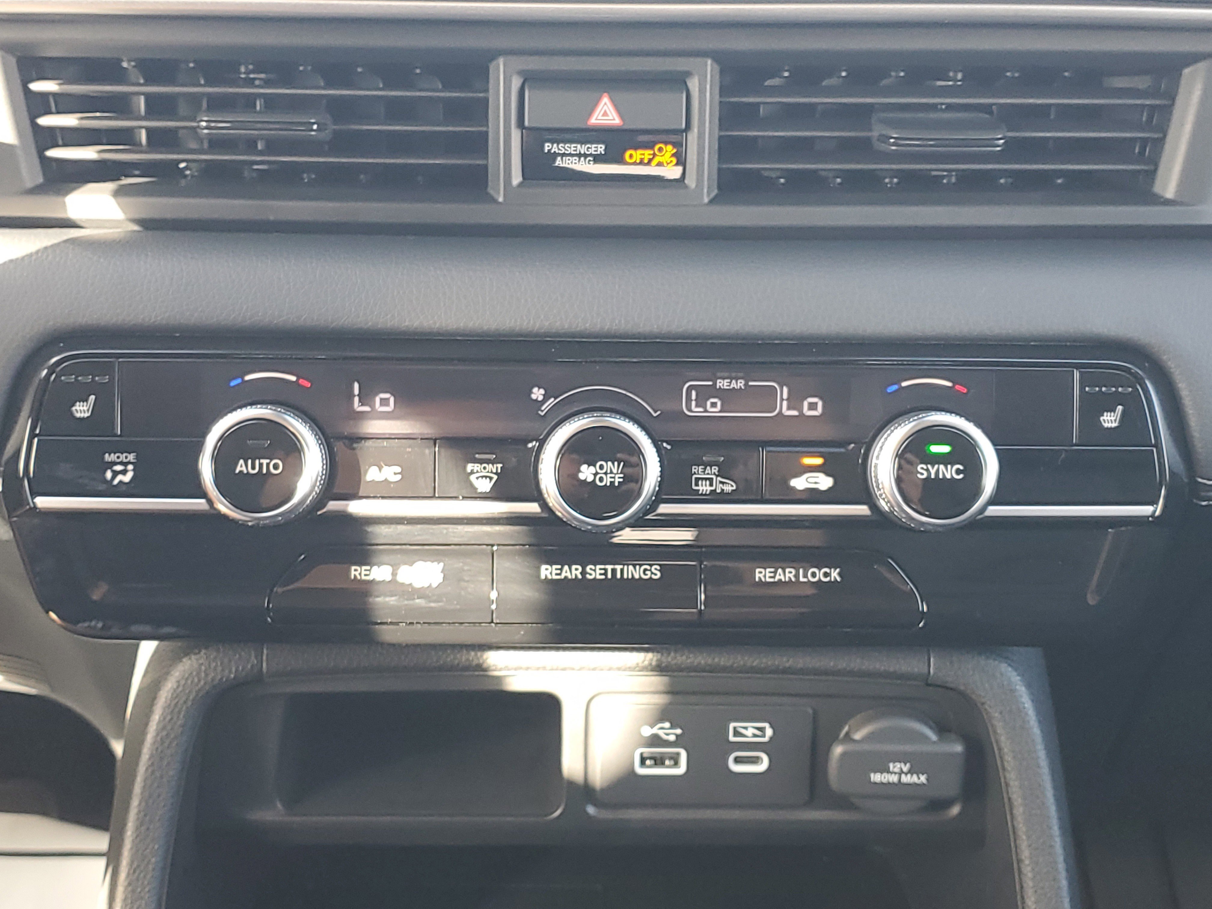 Used 2025 Honda Pilot Touring image 27