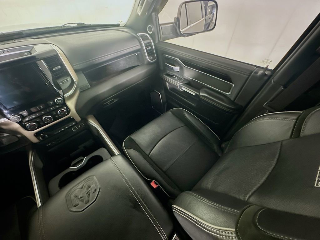 Used 2019 RAM 3500 Laramie image 11
