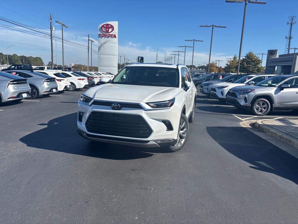 New 2026 Toyota Grand Highlander Limited 360° Tour