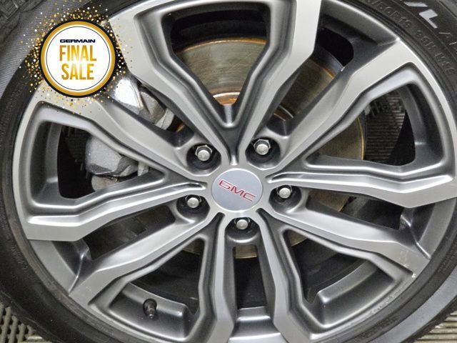 Used 2018 GMC Terrain Denali w/ Advanced Safety Package image 10