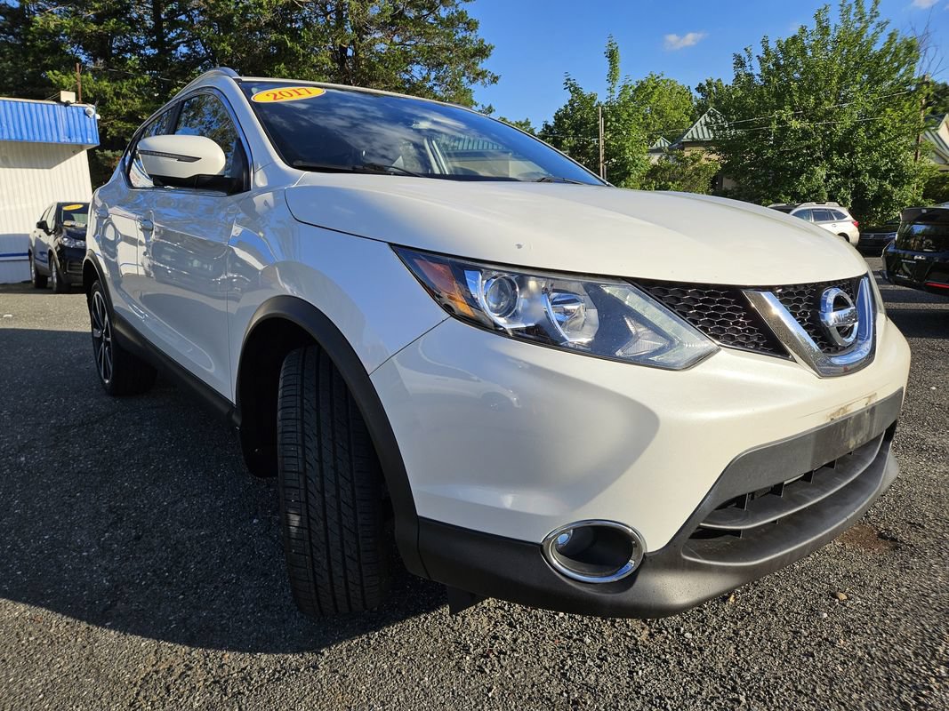 Used 2017 Nissan Rogue Sport SL AWD/4WD image 8