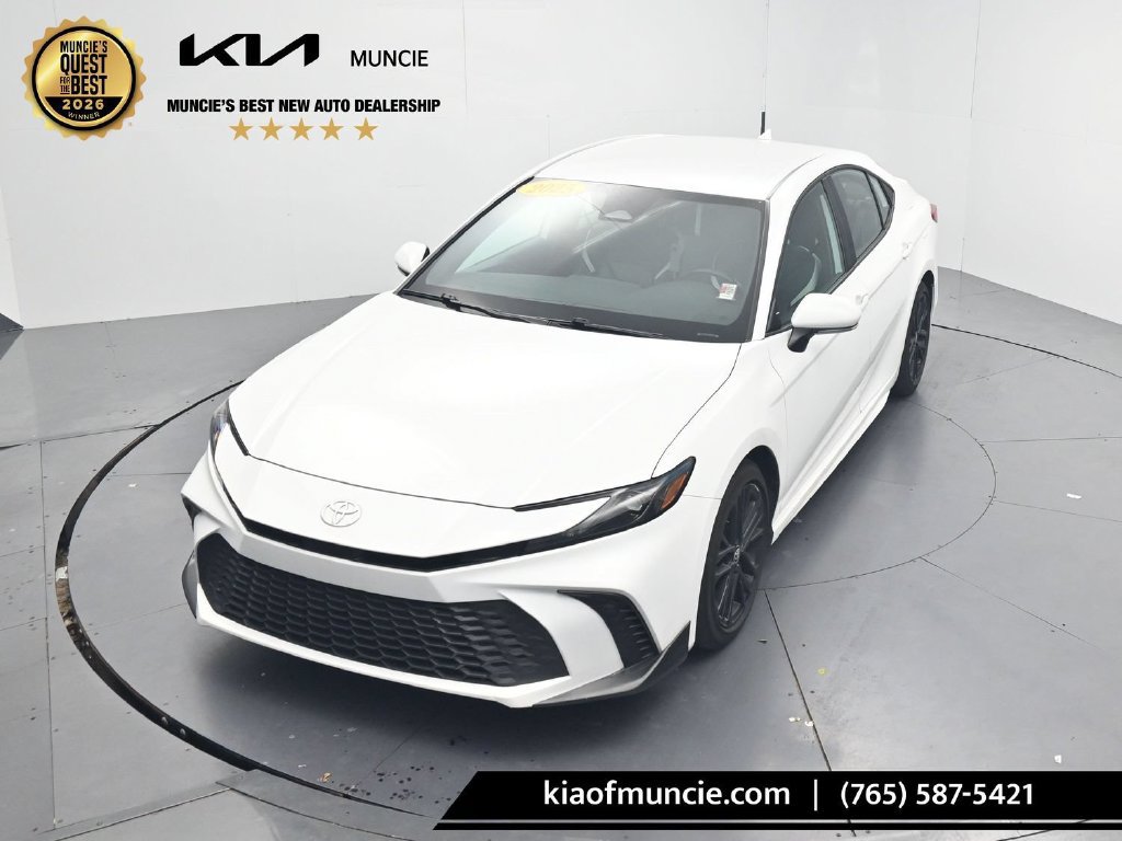 Used 2025 Toyota Camry SE FWD image 50