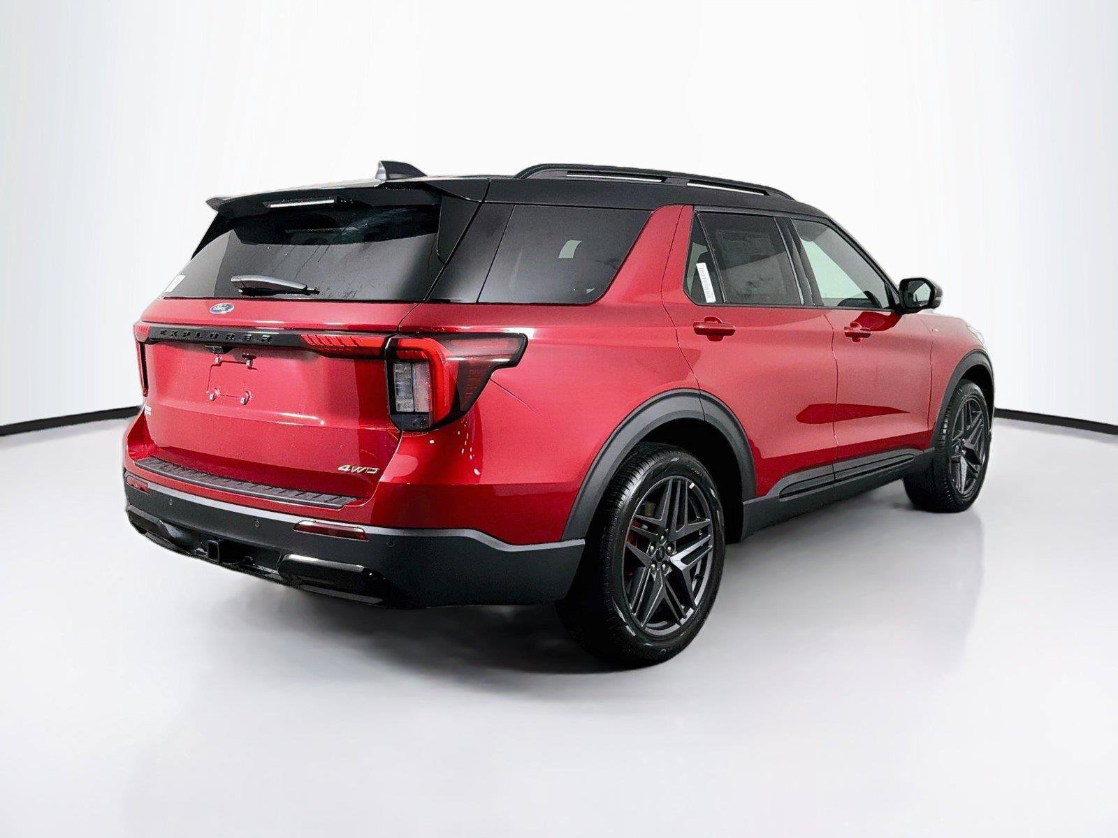 New 2026 Ford Explorer ST-Line w/ ST-Line Street Pack AWD/4WD image 11