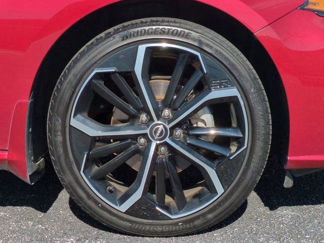 Certified 2023 Nissan Altima 2.5 SR w/ SR Premium Package FWD image 11