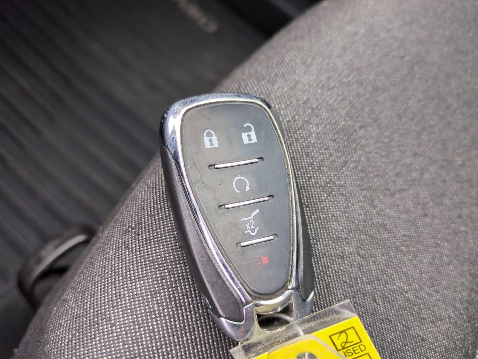 Used 2019 Chevrolet Equinox LT w/ Driver Convenience Package image 39