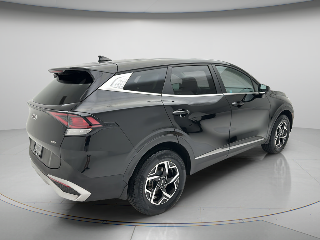 Used 2023 Kia Sportage LX AWD/4WD image 5