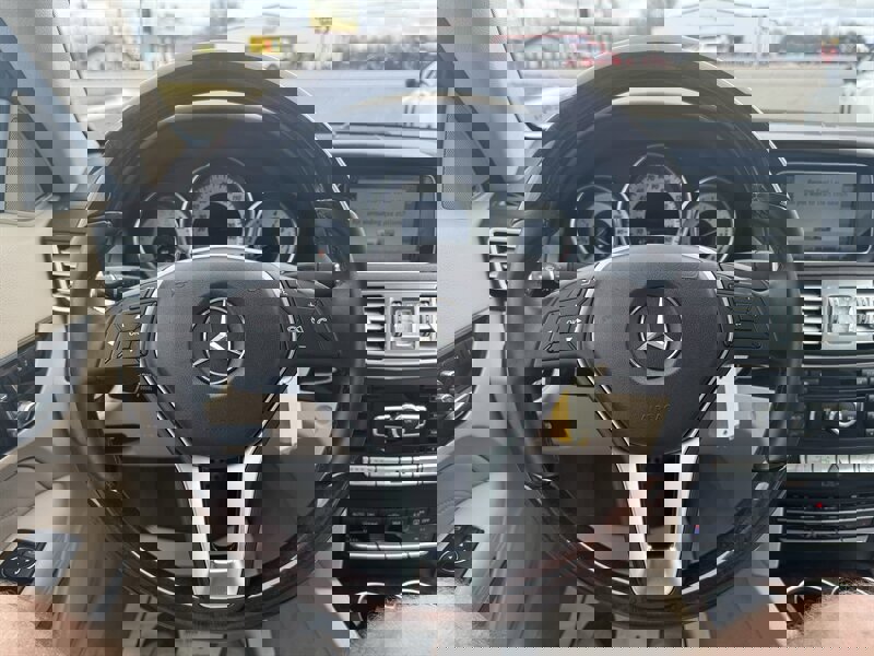 Used 2014 Mercedes-Benz E 350 Cabriolet image 11