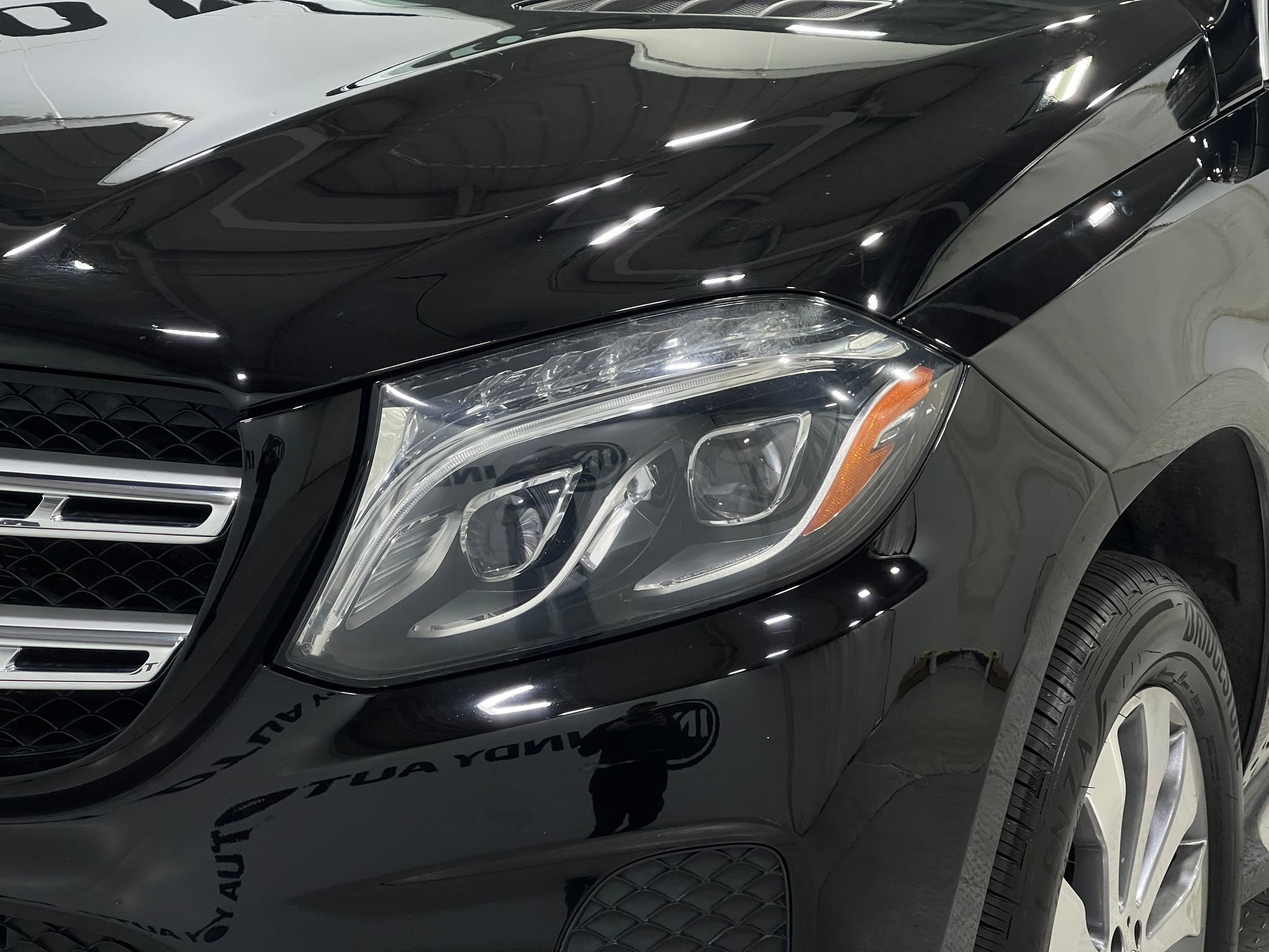 Used 2017 Mercedes-Benz GLS 450 4MATIC w/ Premium Package image 35