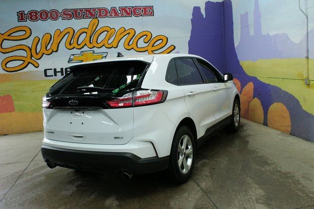 Used 2020 Ford Edge SE image 8