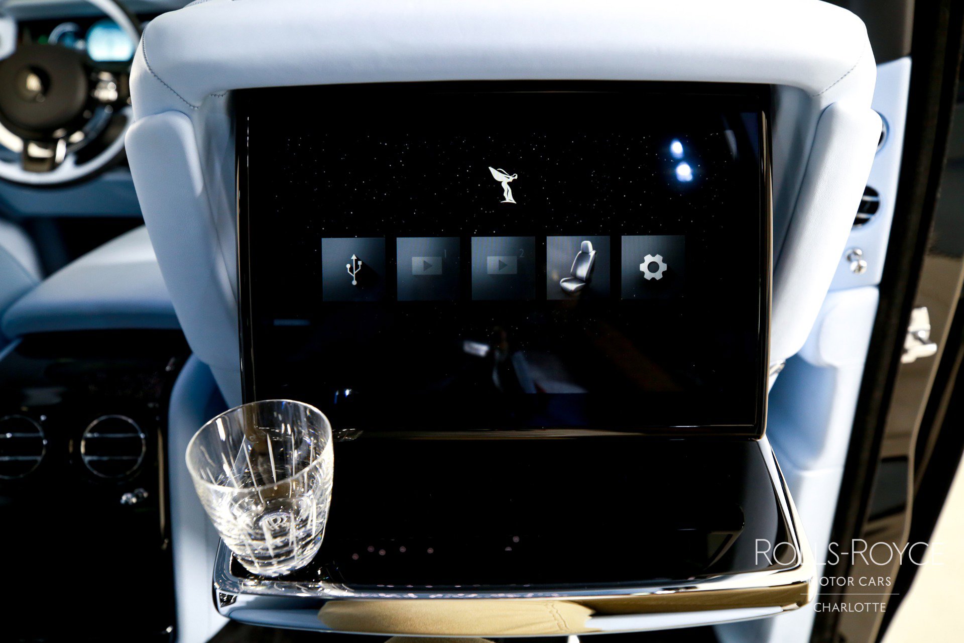 New 2026 Rolls-Royce Phantom Sedan image 31