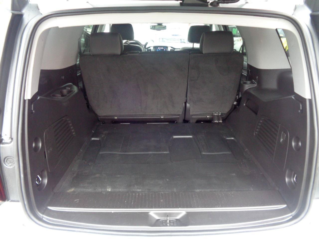 Used 2018 Chevrolet Tahoe 2WD image 34