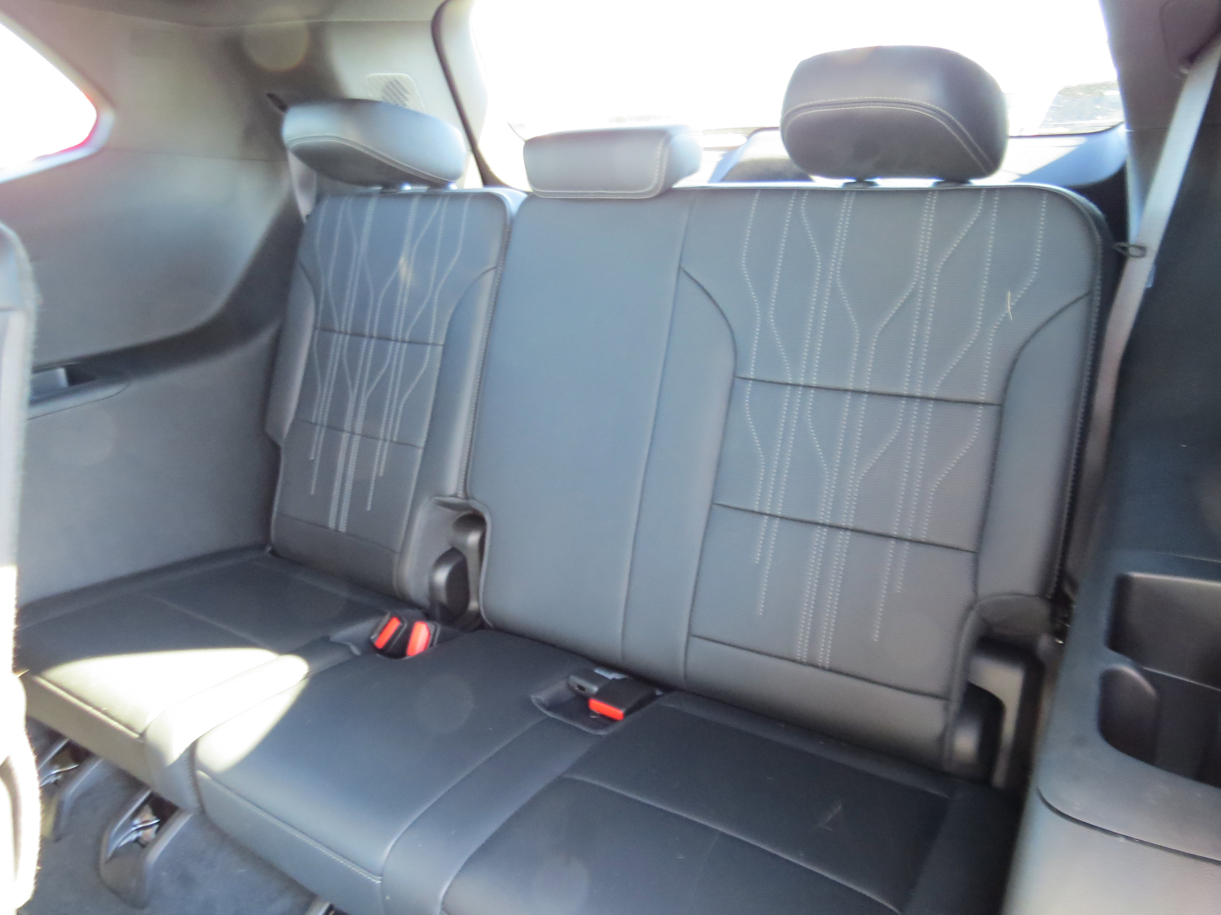 Used 2025 Buick Enclave Avenir w/ Super Cruise Package image 12