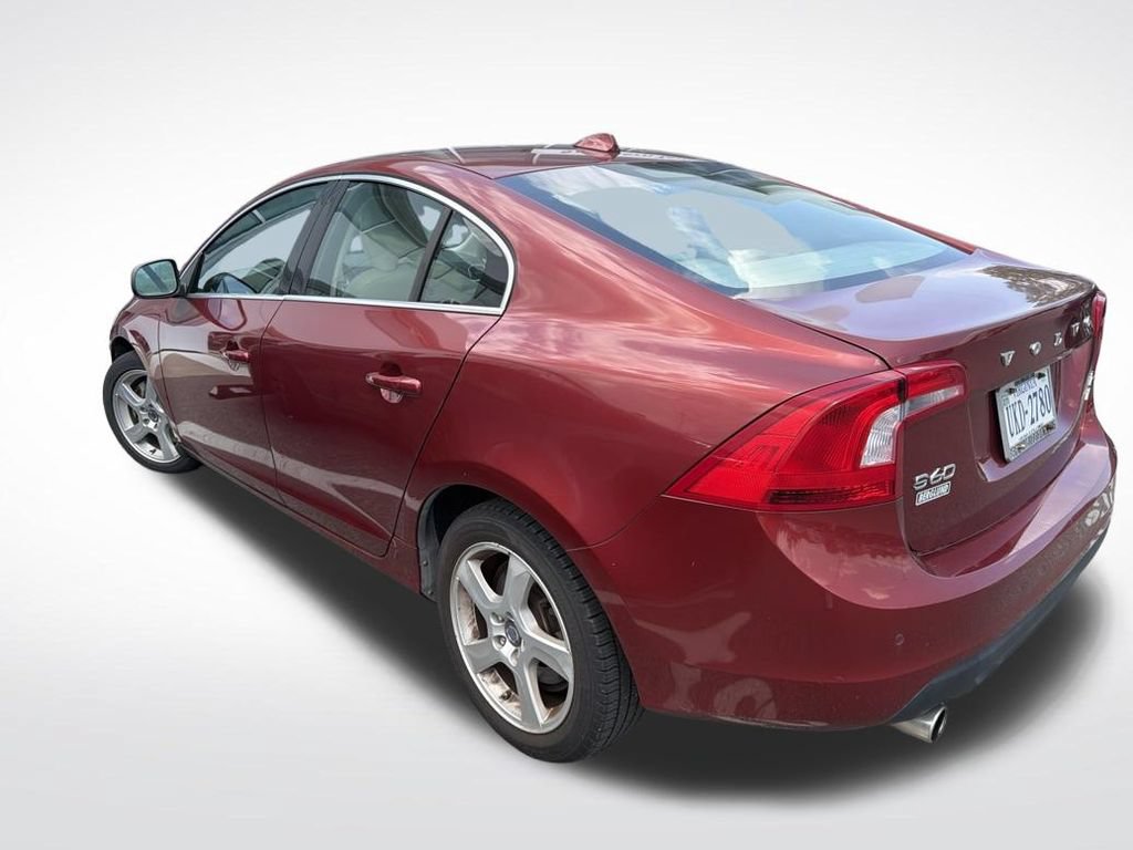 Used 2013 Volvo S60 T5 AWD/4WD image 4