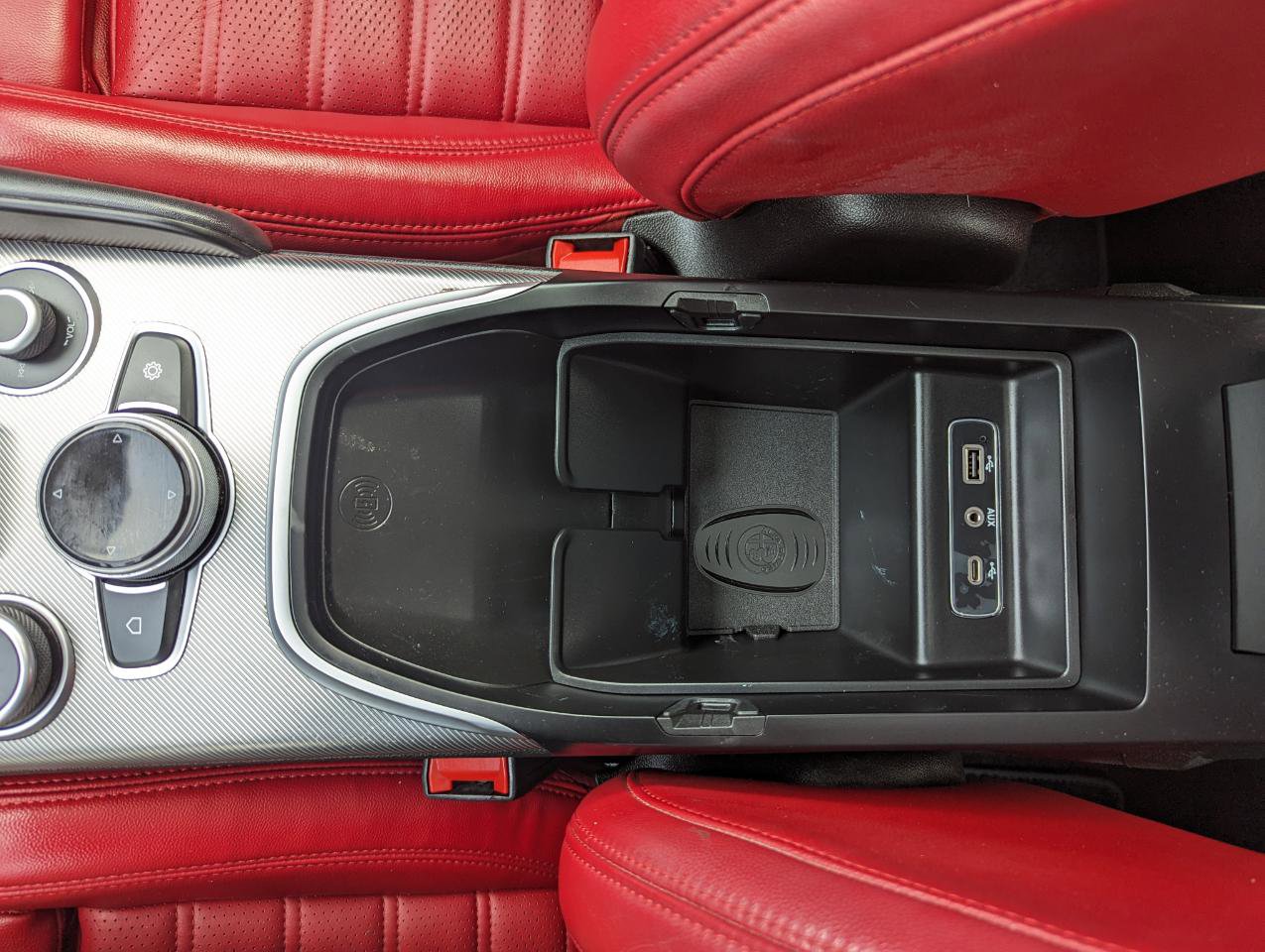 Used 2022 Alfa Romeo Giulia Veloce image 25