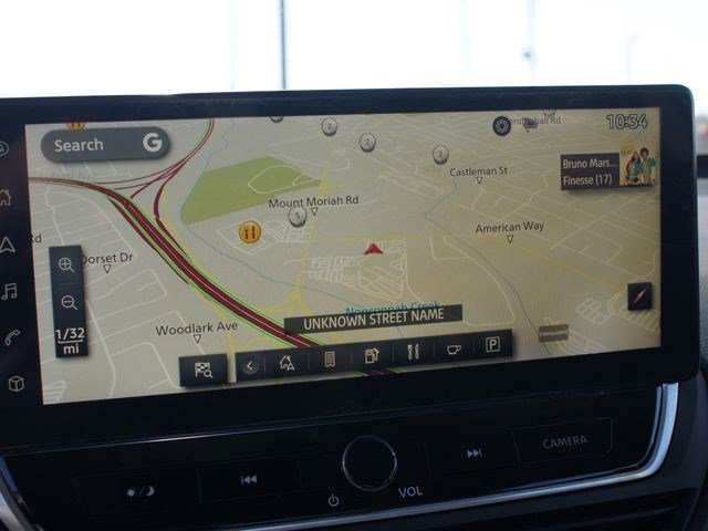 Used 2023 Nissan Altima 2.5 SV w/ SV Premium Package image 7